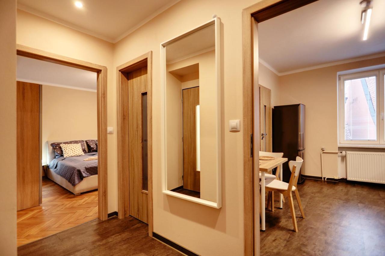 Old Town Apartment Cheb Bagian luar foto